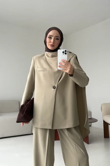 طقم Şallı - قصة زا-را