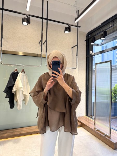 بلوزة شيفون