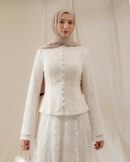 طقم تنورة دانتيل