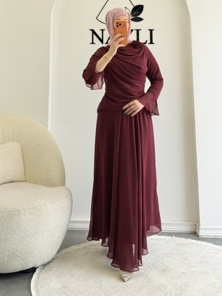 طقم تنورة
