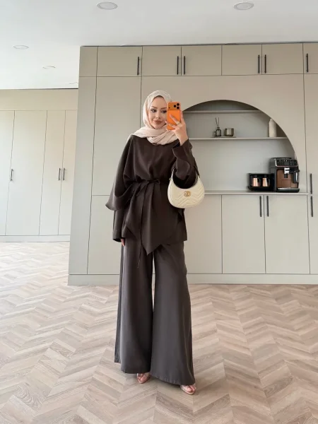 بني