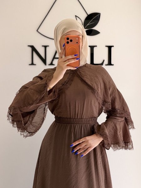 بني