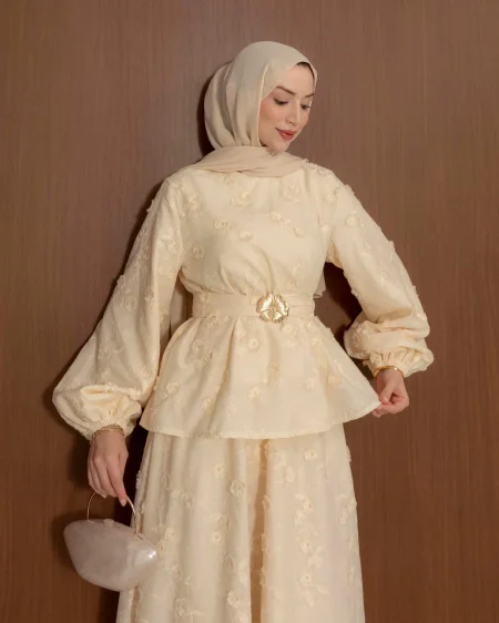 طقم تنورة