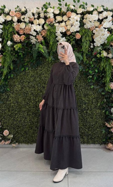 سكني غامق