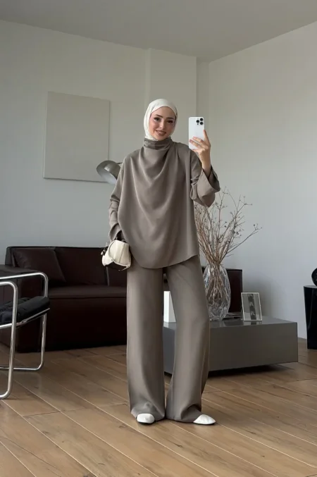 كاكي