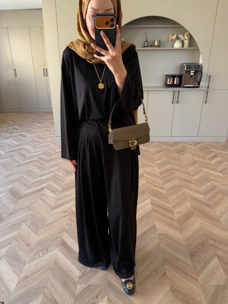 اسود