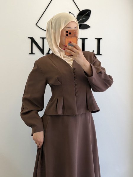 طقم تنورة