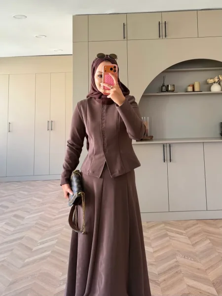 بني