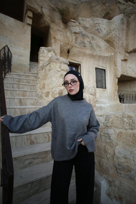 بلوزة صوف