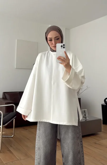 ابيض