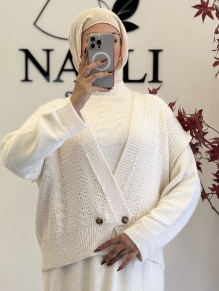 طقم  قطعتين - فستان مع فيزت