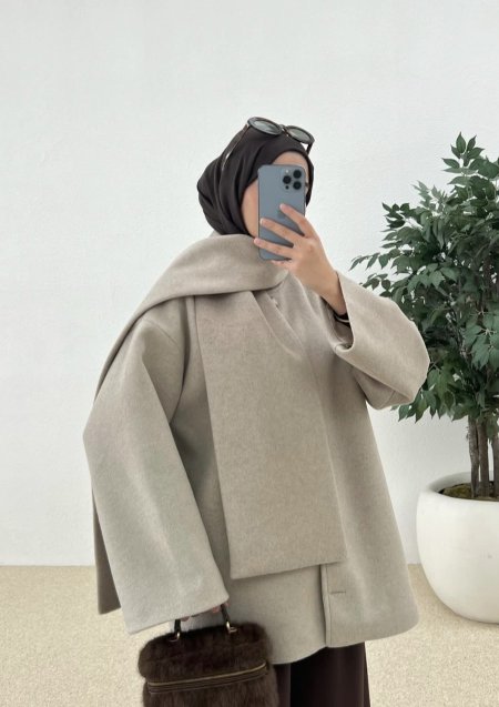 جكيت جوخ مع سكارف