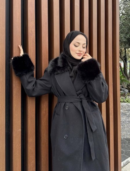 جكيت جوخ مع فرو