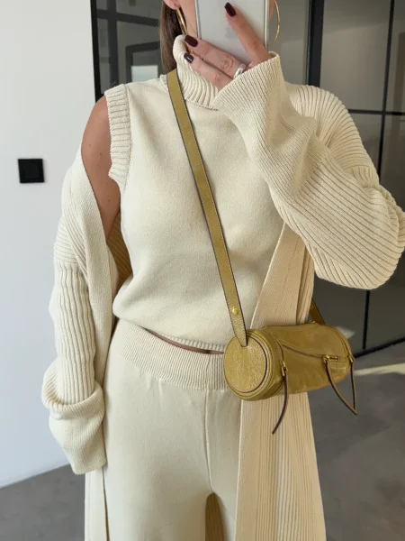 طقم بلوزة وبنطلون مع كارديجان طويل